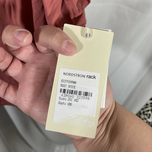 NWT Sejour‎ [ PLUS SZ 2X ] Cutout Sleeve Tee Top in Rust Spice - Picture 10 of 12